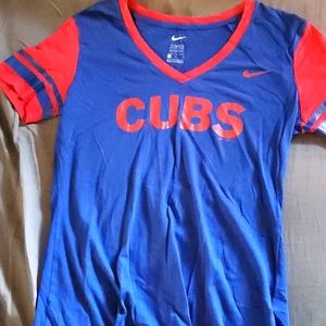 Nike cubs tshirt